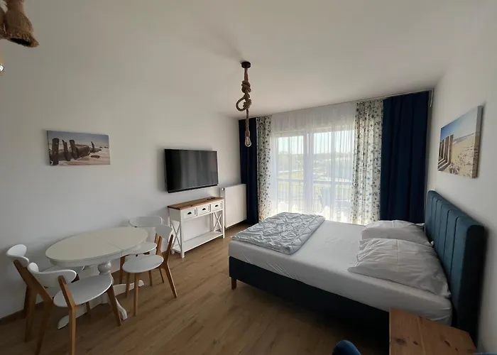 Amd Ustka *** Апартаменты Przewloka (Pomerania)